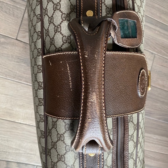Vintage authentic Gucci luggage suitcase - Picture 4 of 14
